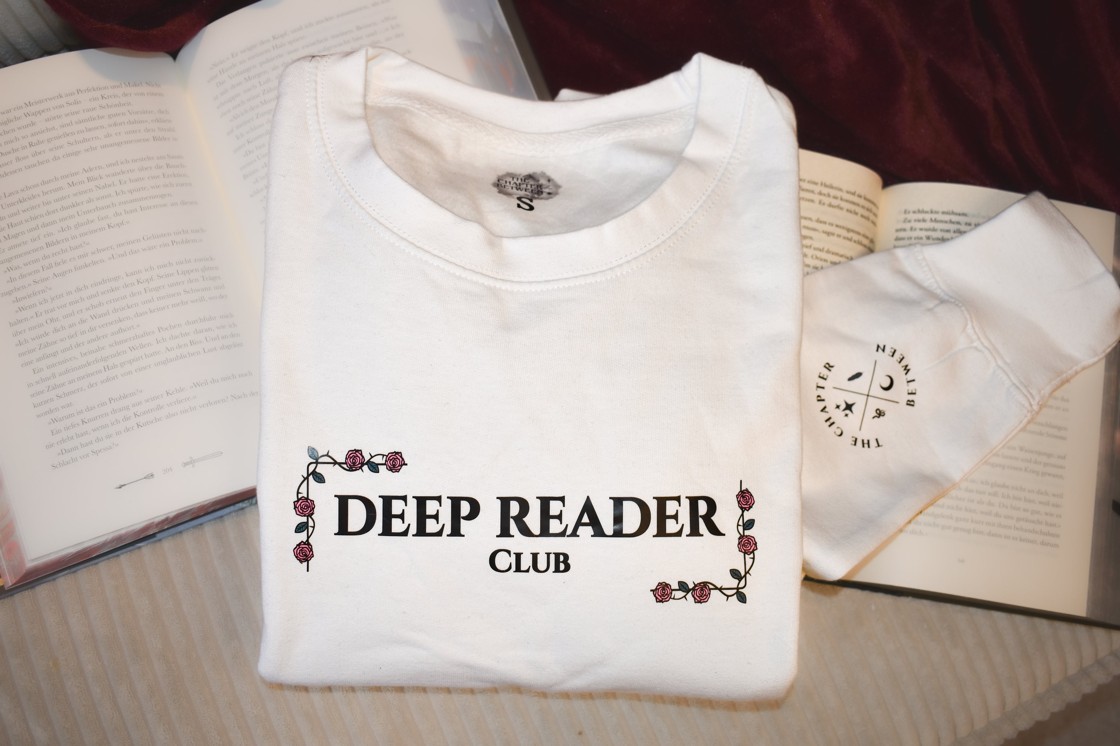 Deep Reader Club – Crewneck
