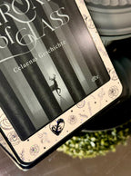 Kindle Sleeve (12. Gen) - The Chapter Between Signature