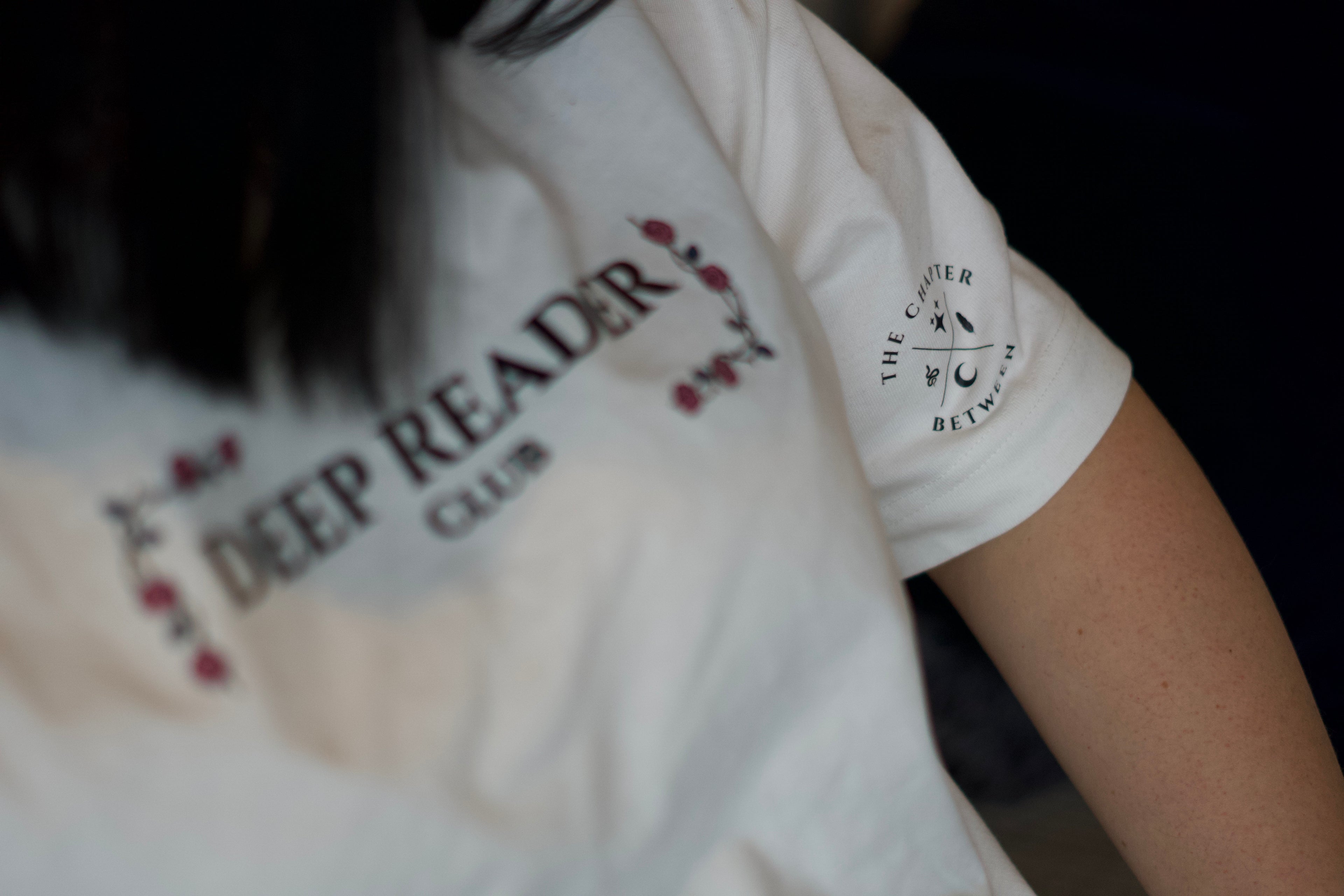 Deep Reader Club – T-Shirt Cropped
