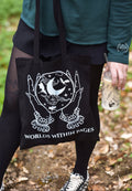 Worlds within Pages - Tote Bag schwarz