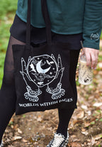 Worlds within Pages - Tote Bag schwarz