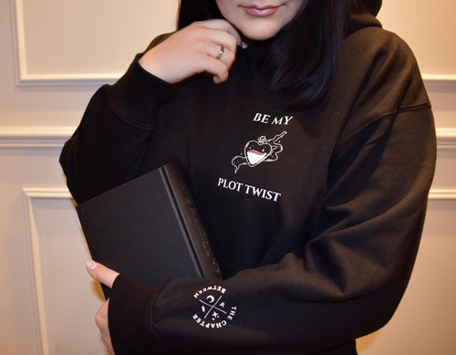 Be My Plot Twist – Cropped Hoodie